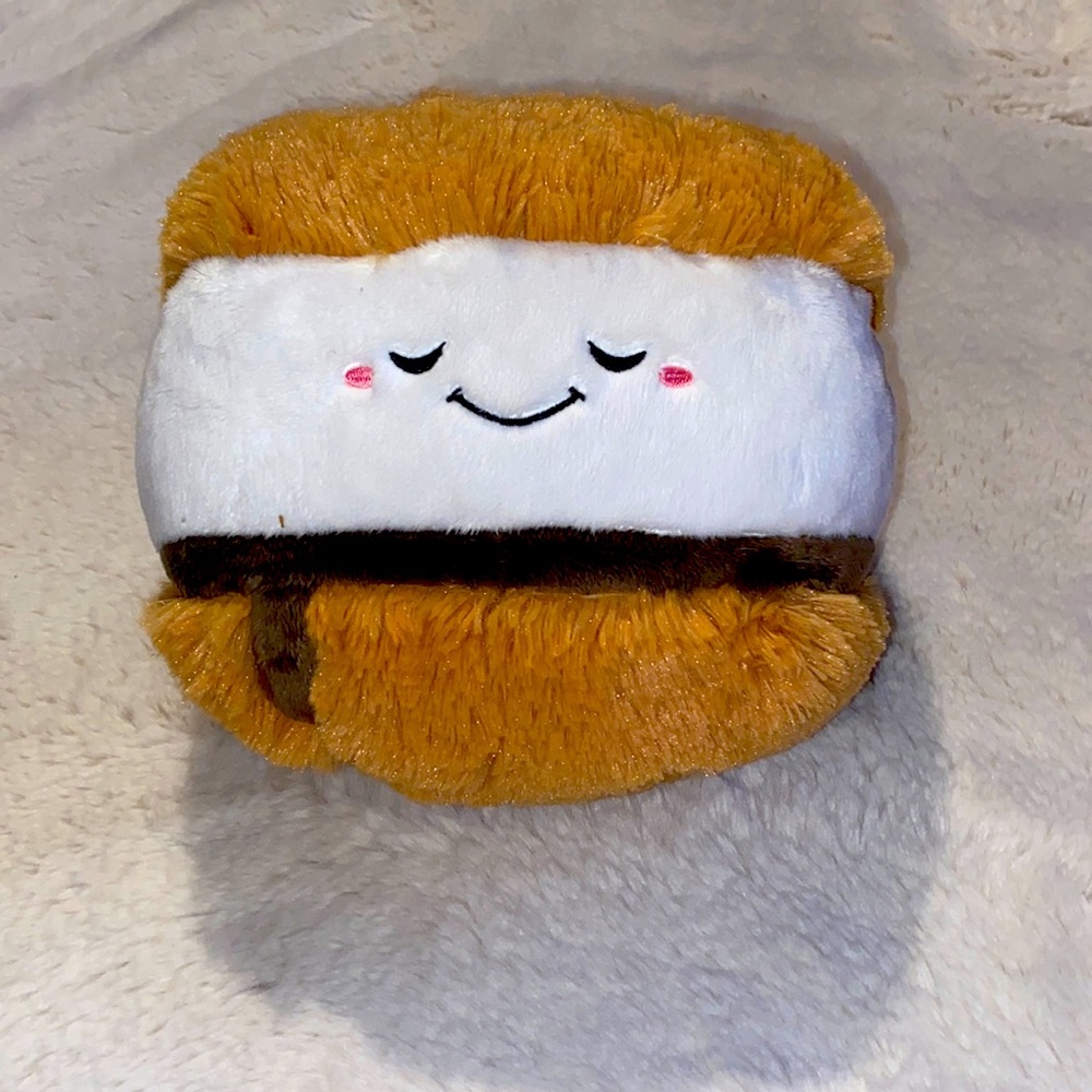 Cute mini squish mellow